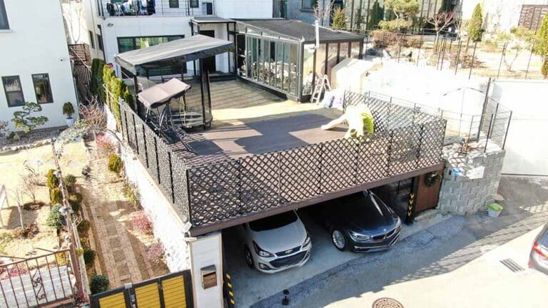 오산 주차장 상부 합성목재 데크 + 안전 난간 설치