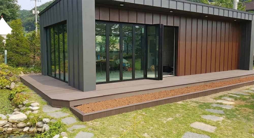 합성목 휀스 설치 방법: 기둥 간격부터 마감까지 완벽 가이드 시공 사진 2